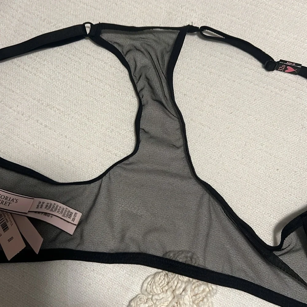 SOLD!! Victoria’s Secret black front closure racer back push-up bra. NEW - Picture 5 of 9